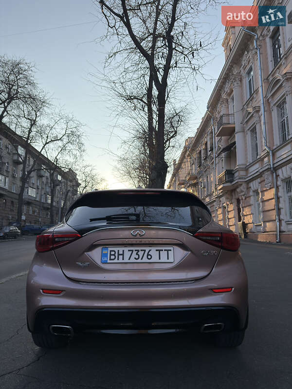 Позашляховик / Кросовер Infiniti QX30 2018 в Одесі фото 6 Позашляховик / Кросовер Infiniti QX30 2018 в Одесі