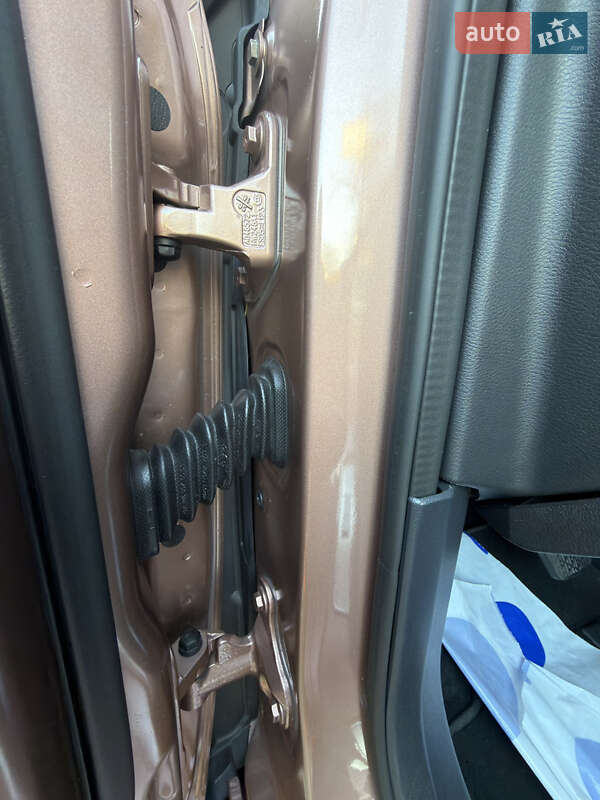 Позашляховик / Кросовер Infiniti QX30 2018 в Одесі фото 27 Позашляховик / Кросовер Infiniti QX30 2018 в Одесі