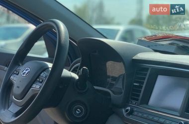 Внедорожник / Кроссовер Infiniti QX30 2016 в Львове