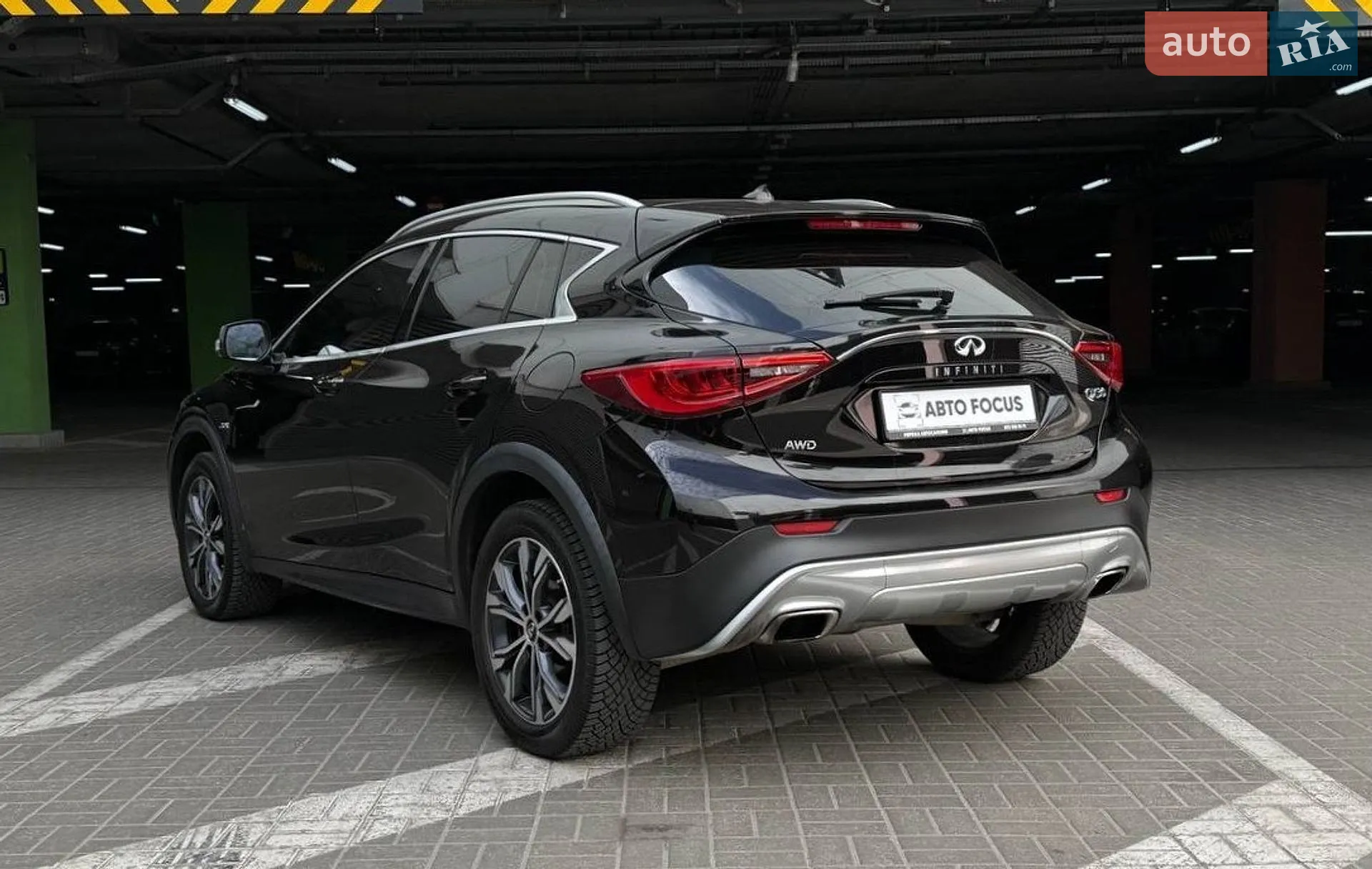 2017 Infiniti QX30 - мініатюра 5