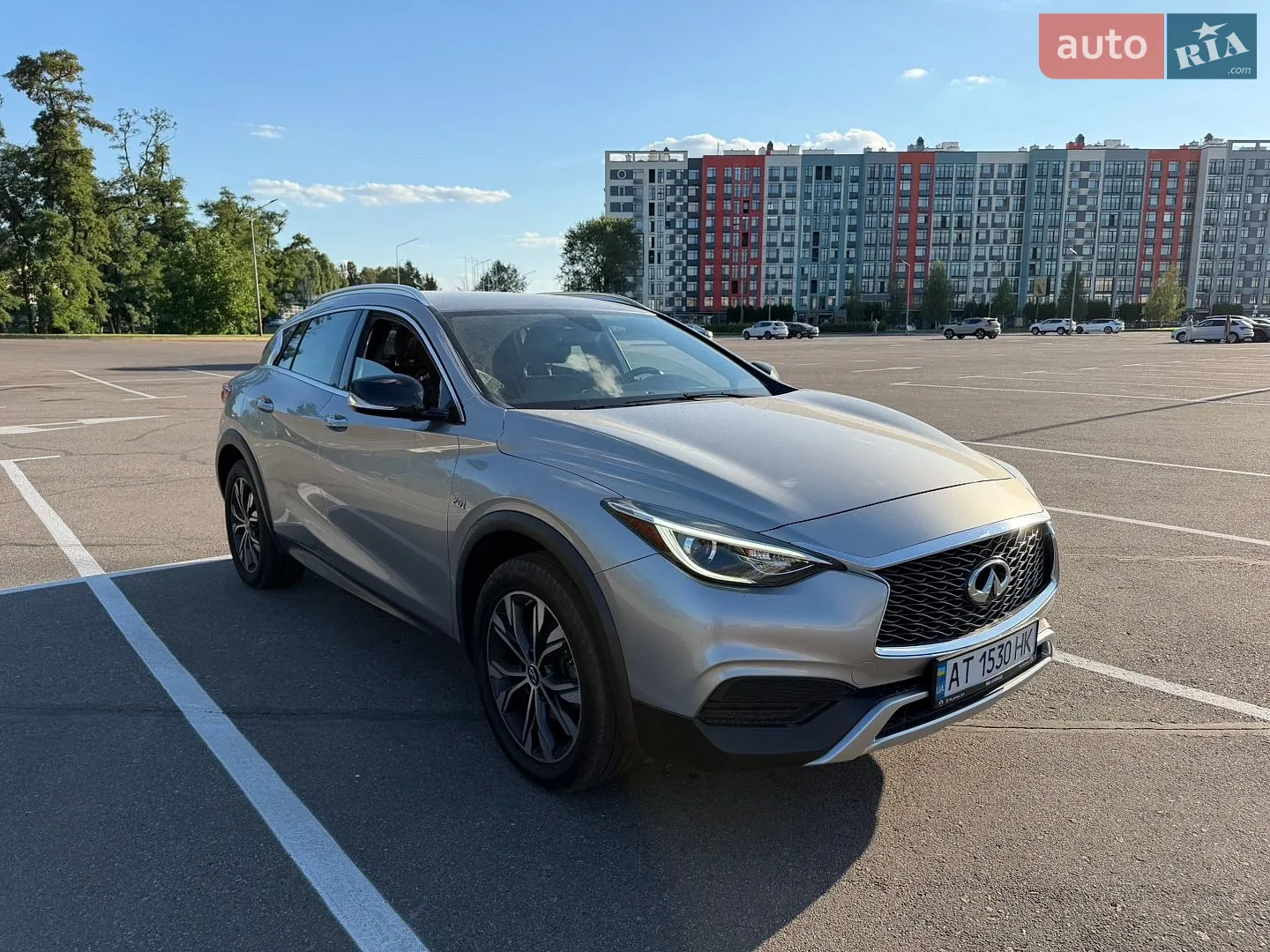 2017 Infiniti QX30 - мініатюра 3