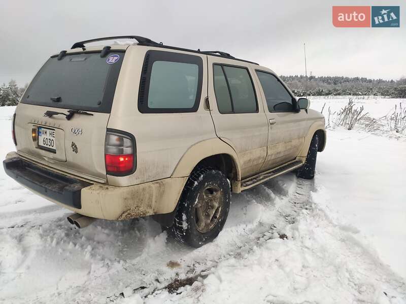 Позашляховик / Кросовер Infiniti QX4 1997 в Житомирі