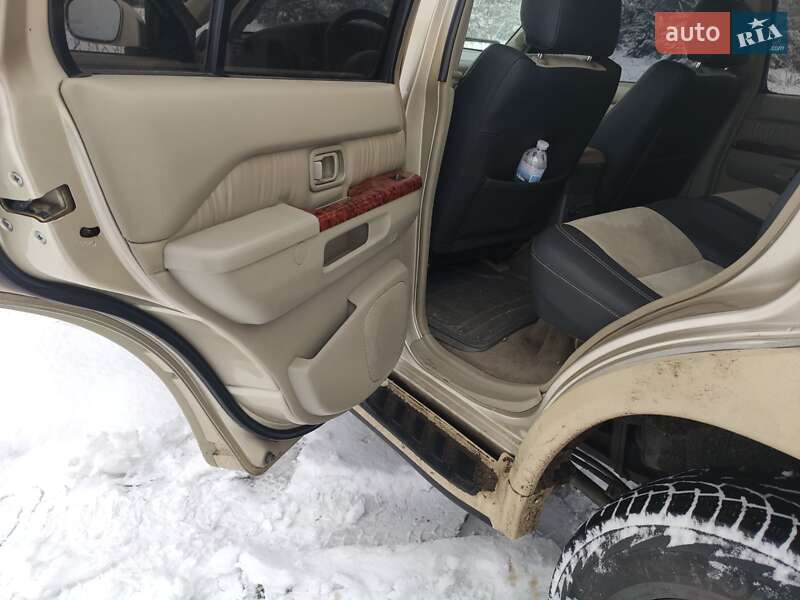 Позашляховик / Кросовер Infiniti QX4 1997 в Житомирі