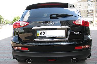 Внедорожник / Кроссовер Infiniti QX50 2015 в Харькове