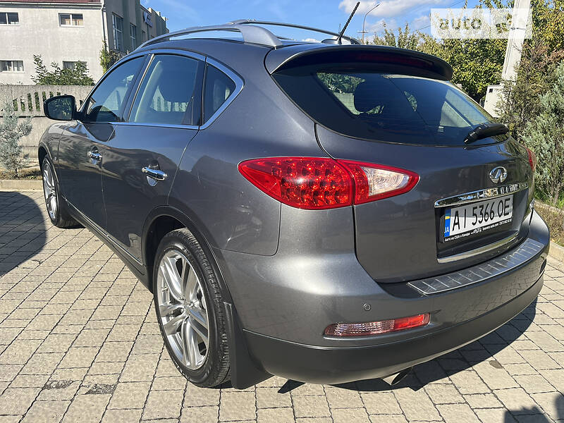 Позашляховик / Кросовер Infiniti QX50 2013 в Борисполі
