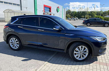 Позашляховик / Кросовер Infiniti QX50 2018 в 
