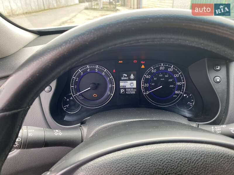 Позашляховик / Кросовер Infiniti QX50 2015 в Миколаєві