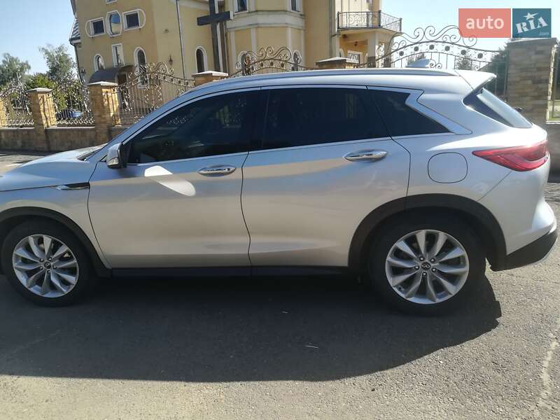 Внедорожник / Кроссовер Infiniti QX50 2018 в Виноградове