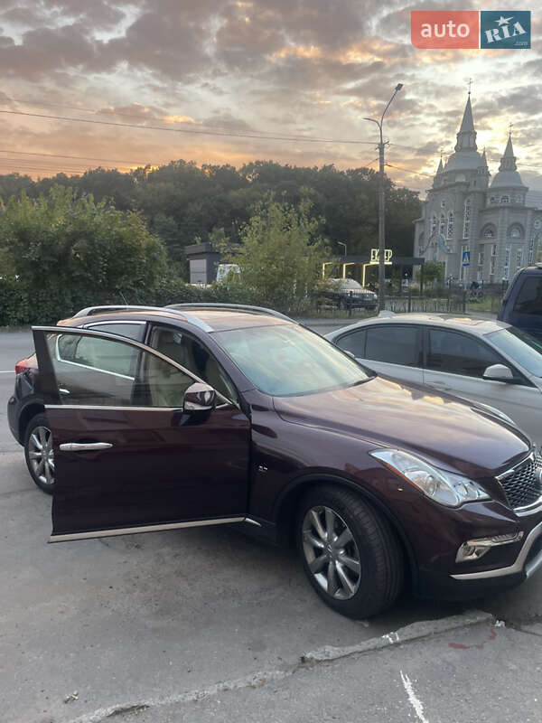 Позашляховик / Кросовер Infiniti QX50 2016 в Вінниці