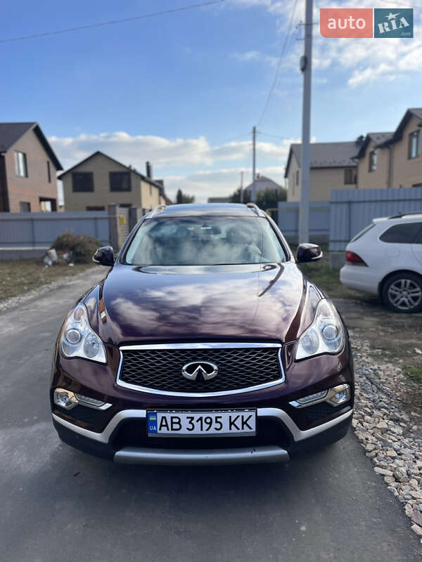 Позашляховик / Кросовер Infiniti QX50 2016 в Вінниці