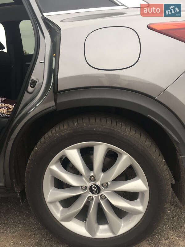 Внедорожник / Кроссовер Infiniti QX50 2018 в Черкассах