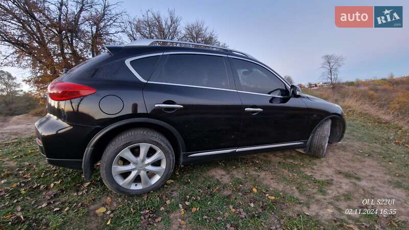 Внедорожник / Кроссовер Infiniti QX50 2017 в Виннице