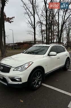 Внедорожник / Кроссовер Infiniti QX50 2015 в 