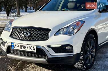 Внедорожник / Кроссовер Infiniti QX50 2016 в 