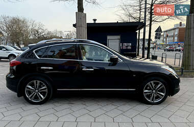 Внедорожник / Кроссовер Infiniti QX50 2014 в Львове