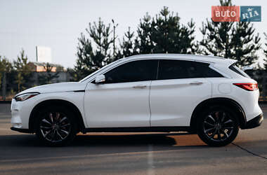 Внедорожник / Кроссовер Infiniti QX50 2018 в 