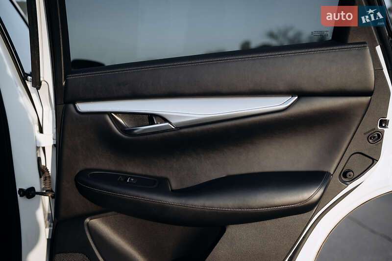 Позашляховик / Кросовер Infiniti QX50 2018 в Києві