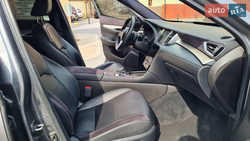 Внедорожник / Кроссовер Infiniti QX50 2018 в Белой Церкви