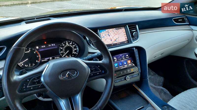 Внедорожник / Кроссовер Infiniti QX50 2018 в Бродах