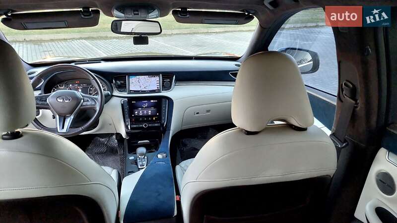 Внедорожник / Кроссовер Infiniti QX50 2018 в Бродах