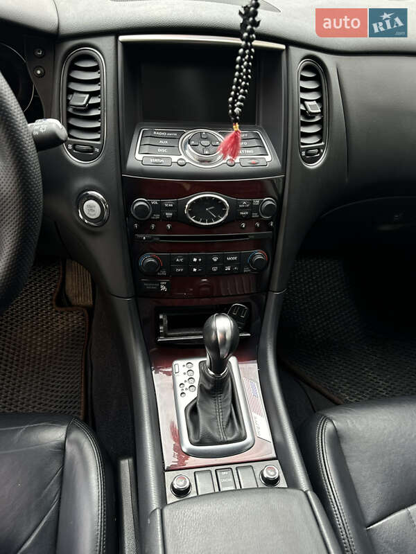 Внедорожник / Кроссовер Infiniti QX50 2017 в Виннице