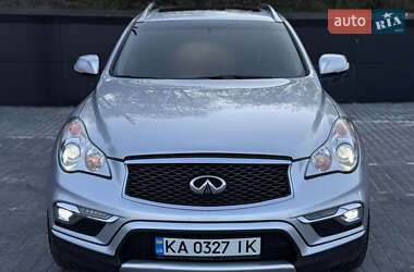 Внедорожник / Кроссовер Infiniti QX50 2017 в 