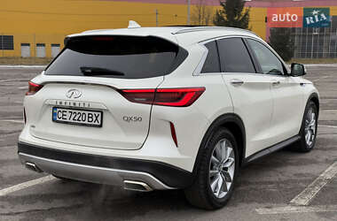 Внедорожник / Кроссовер Infiniti QX50 2018 в 