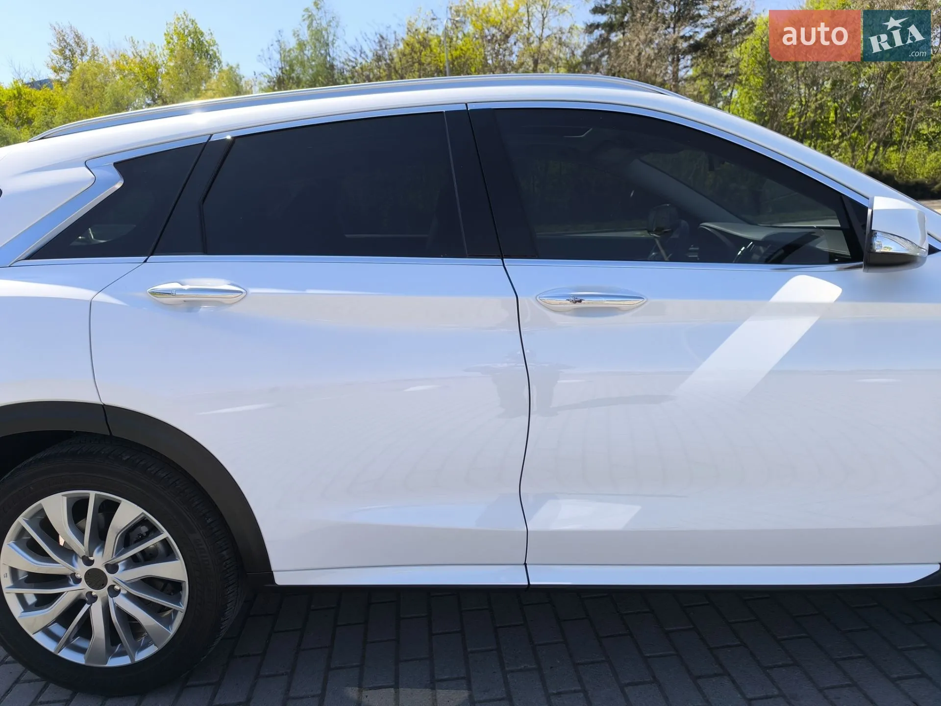 2023 Infiniti QX50 - мініатюра 316