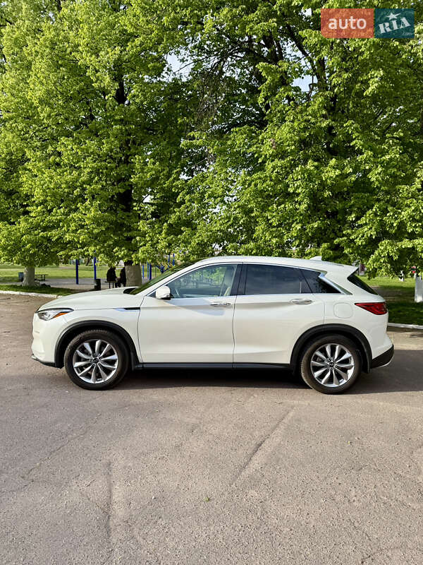 Внедорожник / Кроссовер Infiniti QX50 2020 в 