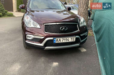 Внедорожник / Кроссовер Infiniti QX50 2017 в 