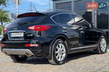 Позашляховик / Кросовер Infiniti QX50 2017 в 