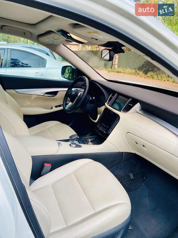 Позашляховик / Кросовер Infiniti QX50 2019 в Києві