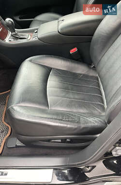 Внедорожник / Кроссовер Infiniti QX50 2016 в 