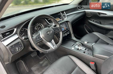Позашляховик / Кросовер Infiniti QX50 2020 в 