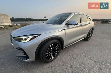 Позашляховик / Кросовер Infiniti QX50 2021 в 