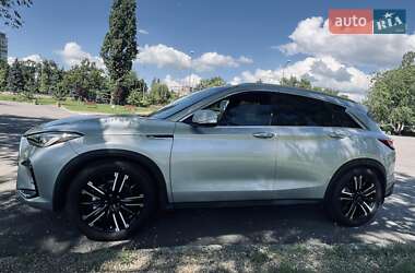 Позашляховик / Кросовер Infiniti QX50 2021 в 