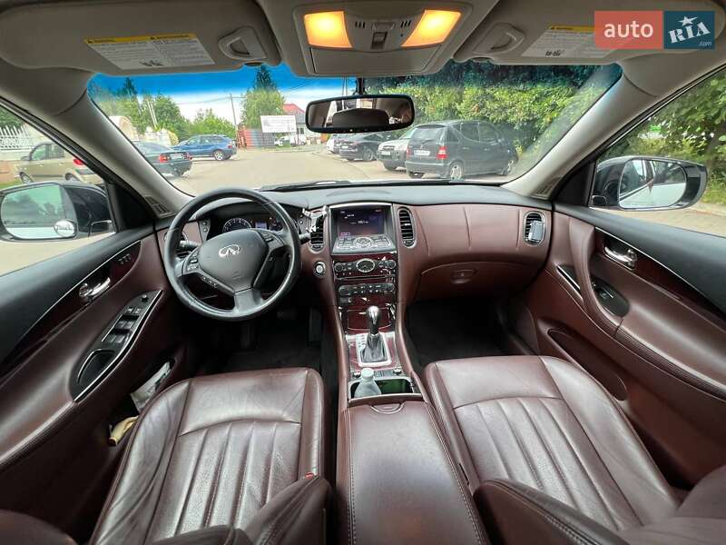 Позашляховик / Кросовер Infiniti QX50 2016 в Києві