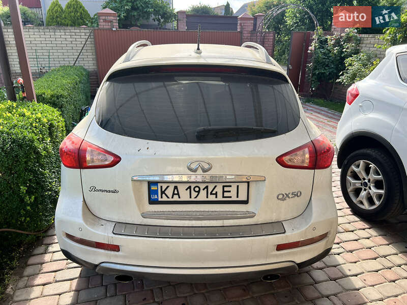 Внедорожник / Кроссовер Infiniti QX50 2017 в Киеве