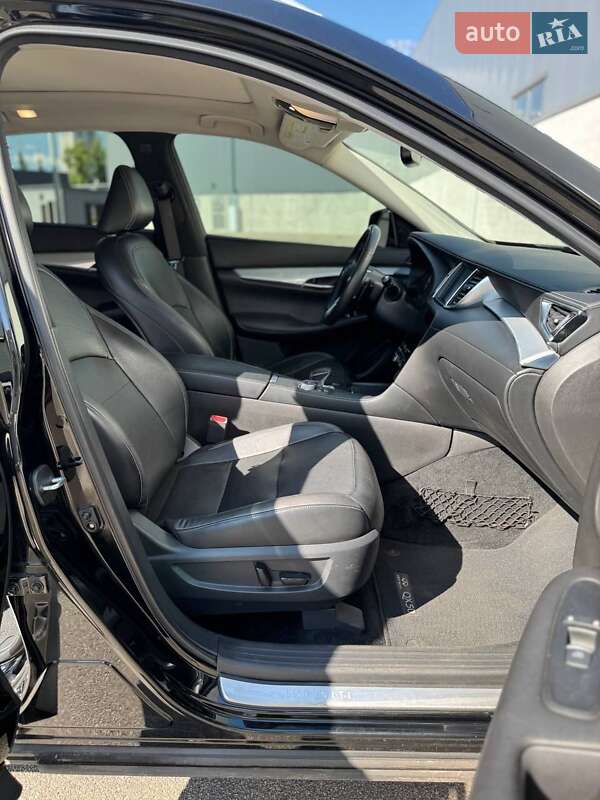 Позашляховик / Кросовер Infiniti QX50 2019 в Києві