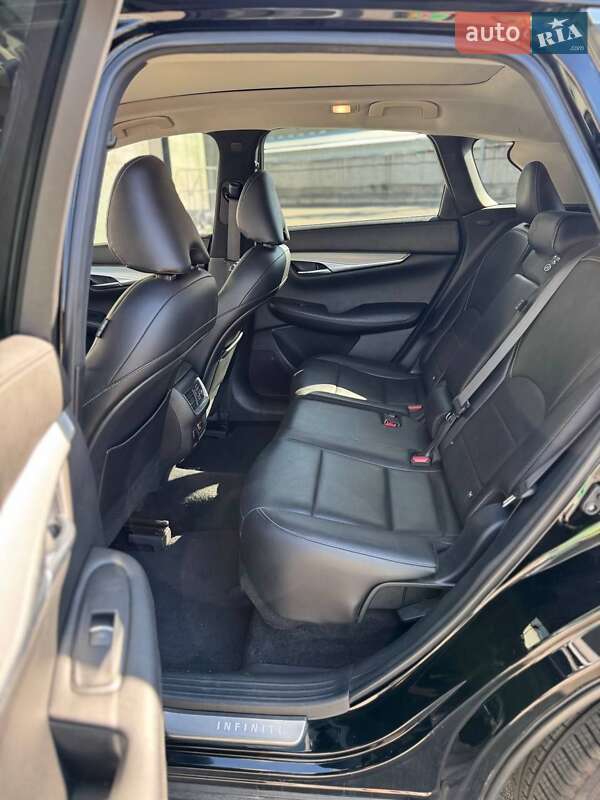 Позашляховик / Кросовер Infiniti QX50 2019 в Києві
