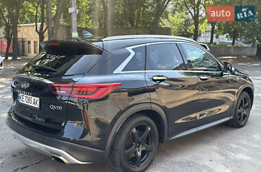 Позашляховик / Кросовер Infiniti QX50 2018 в 
