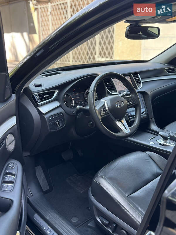 Внедорожник / Кроссовер Infiniti QX50 2018 в Днепре
