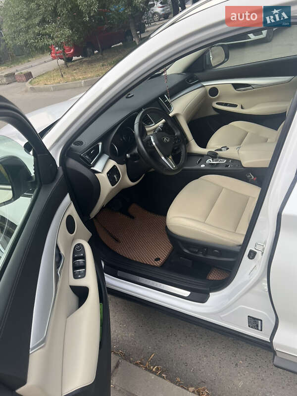 Внедорожник / Кроссовер Infiniti QX50 2020 в Черновцах