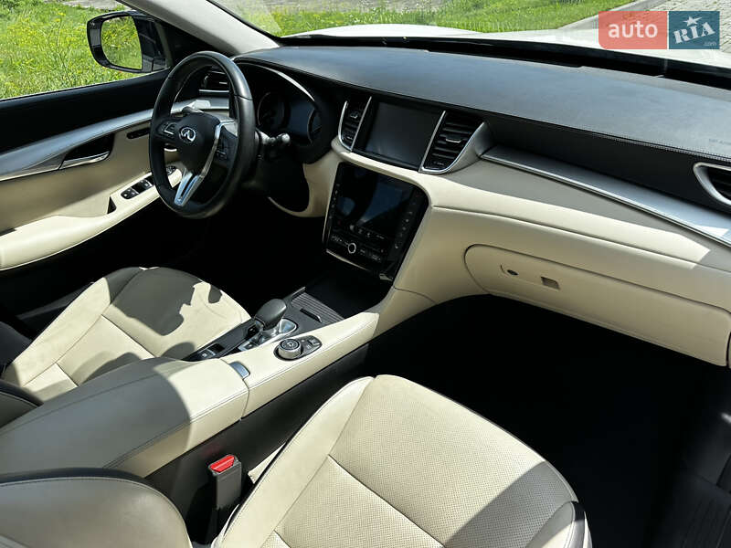 Внедорожник / Кроссовер Infiniti QX50 2019 в Киеве