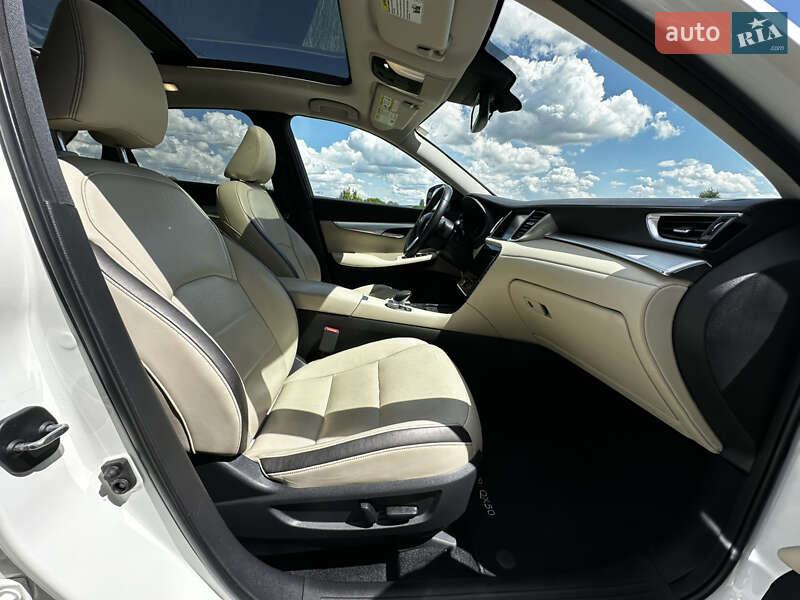 Внедорожник / Кроссовер Infiniti QX50 2019 в Киеве