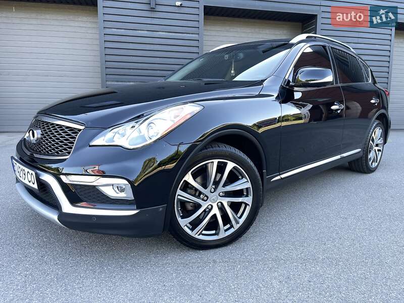 Позашляховик / Кросовер Infiniti QX50 2016 в Харкові