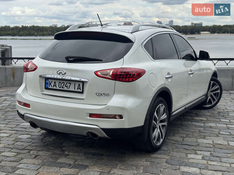 Внедорожник / Кроссовер Infiniti QX50 2017 в Жмеринке