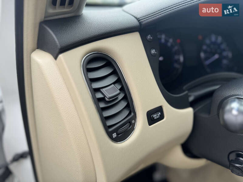 Внедорожник / Кроссовер Infiniti QX50 2017 в Жмеринке