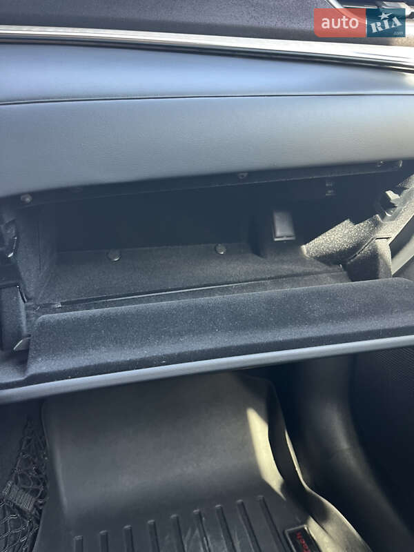 Внедорожник / Кроссовер Infiniti QX50 2019 в Вараше