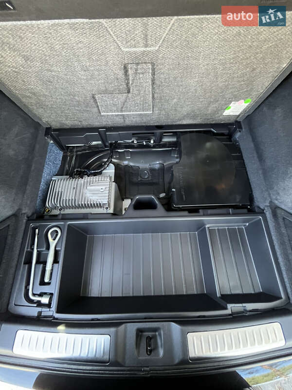 Внедорожник / Кроссовер Infiniti QX50 2019 в Вараше